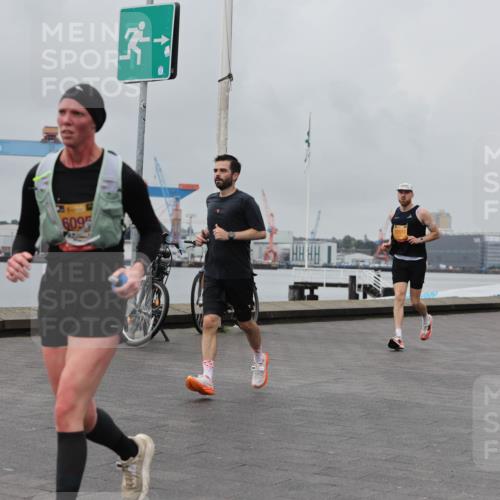 13.09.2026 - Kiel Lauf Andreas Tolksdorf http://msf.ph/oto/10457601 13.09.2026 11:58:49 Kiellinie 609, 4 meine-sportfotos.de