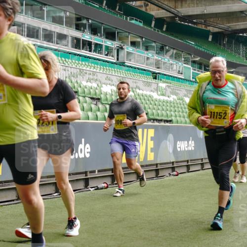13.09.2026 - 21. swb-Marathon Bremen Michael Burmester http://msf.ph/oto/10457641 13.09.2026 10:33:36 Laufen im Stadion 10018, 10067, 10078, 10166, 10177, 10184, 10203, 10211, 10226, 10236, 10240, 10243, 10249, 10254, 10256, 10297, 10300, 10322, 10355, 10365, 10372, 10374, 10379, 10383, 10394, 10408, 10410, 10415, 10423, 10428, 10460, 10486, 10494, 10517, 10518, 10530, 10550, 10565, 10578, 10604, 10668, 10670, 10673, 10675, 10687, 10690, 10691, 10699, 10700, 10707, 10721, 10728, 10745, 10749, 10750, 10771, 10772, 10787, 10788, 10794, 10809, 10828, 10857, 10914, 11126 meine-sportfotos.de