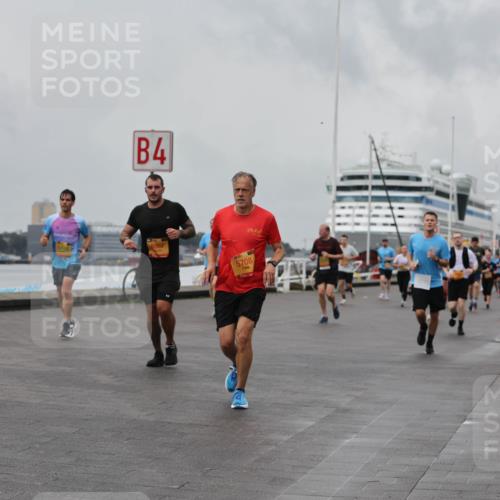 13.09.2026 - Kiel Lauf Andreas Tolksdorf http://msf.ph/oto/10457667 13.09.2026 11:58:53 Kiellinie 4, 6907, 5708 meine-sportfotos.de
