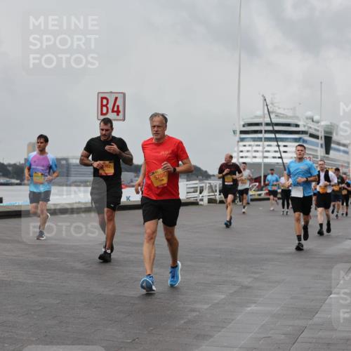 13.09.2026 - Kiel Lauf Andreas Tolksdorf http://msf.ph/oto/10457674 13.09.2026 11:58:53 Kiellinie 4, 907, 5708 meine-sportfotos.de