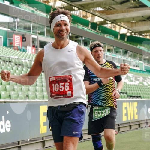 13.09.2026 - 21. swb-Marathon Bremen Michael Burmester http://msf.ph/oto/10457684 13.09.2026 12:53:59 Laufen im Stadion 102, 145, 161, 189, 201, 313, 376, 385, 461, 472, 481, 541, 560, 615, 616, 666, 675, 696, 740, 755, 816, 827, 982, 985, 987, 1053, 1056, 1076, 1207, 1252, 1297, 1419, 1433, 1445, 1468, 1528, 1542, 1551, 1631, 1646, 1658, 1664, 1704, 1707, 1814, 2007, 2043, 2055, 2203, 2280, 2350, 2362, 2390, 2401, 2422, 2454, 2499, 2623, 2701, 2733, 2801, 2820, 2824, 2858, 2870, 2882, 2913, 2962, 2971, 2997, 3012, 3054, 3149, 3206, 3236, 3241, 3356, 3357, 3362, 3413, 4605 meine-sportfotos.de