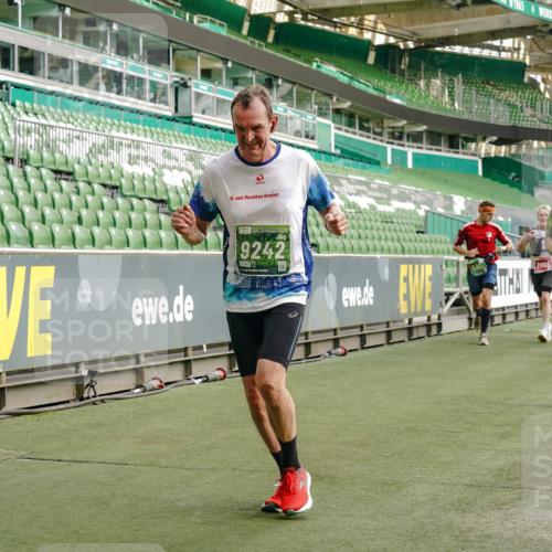 13.09.2026 - 21. swb-Marathon Bremen Michael Burmester http://msf.ph/oto/10457736 13.09.2026 12:54:01 Laufen im Stadion 102, 145, 161, 189, 201, 313, 376, 385, 461, 472, 481, 541, 560, 615, 616, 666, 675, 696, 740, 755, 816, 827, 982, 985, 987, 1053, 1056, 1076, 1207, 1252, 1297, 1419, 1433, 1445, 1468, 1528, 1542, 1551, 1631, 1658, 1664, 1704, 1707, 1814, 2007, 2043, 2055, 2203, 2280, 2350, 2362, 2390, 2401, 2422, 2454, 2499, 2623, 2701, 2733, 2801, 2820, 2824, 2858, 2870, 2882, 2913, 2922, 2962, 2971, 2997, 3012, 3054, 3206, 3236, 3241, 3356, 3357, 3362, 3413, 4605 meine-sportfotos.de