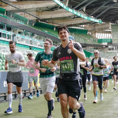 13.09.2026 - 21. swb-Marathon Bremen Michael Burmester http://msf.ph/oto/10457760 13.09.2026 13:11:38 Laufen im Stadion 265, 373, 581, 703, 843, 984, 1113, 1226, 1435, 1738, 1849, 1851, 1855, 1894, 1936, 1952, 1967, 2202, 2248, 2268, 2281, 2284, 2299, 2330, 2333, 2336, 2339, 2342, 2353, 2375, 2377, 2398, 2426, 2432, 2443, 2531, 2589, 2654, 2659, 2669, 2673, 2682, 2784, 2804, 2819, 2822, 2836, 2850, 2907, 2932, 2976, 3026, 3027, 3079, 3082, 3089, 3122, 3143, 3155, 3159, 3174, 3207, 3208, 3308, 3328, 3349, 3352, 3370, 3409, 3410, 3470, 3549, 551 meine-sportfotos.de