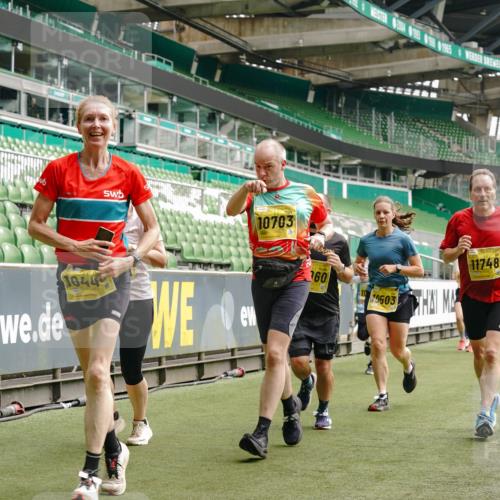 13.09.2026 - 21. swb-Marathon Bremen Michael Burmester http://msf.ph/oto/10457773 13.09.2026 10:33:38 Laufen im Stadion 10018, 10067, 10078, 10166, 10177, 10184, 10203, 10211, 10226, 10236, 10240, 10243, 10249, 10254, 10256, 10297, 10300, 10322, 10355, 10356, 10365, 10372, 10374, 10379, 10383, 10394, 10408, 10410, 10415, 10423, 10428, 10460, 10486, 10494, 10517, 10518, 10530, 10550, 10565, 10578, 10604, 10668, 10670, 10673, 10675, 10687, 10690, 10691, 10699, 10700, 10707, 10721, 10728, 10745, 10749, 10750, 10771, 10772, 10787, 10788, 10794, 10809, 10828, 10857, 10914, 11126 meine-sportfotos.de