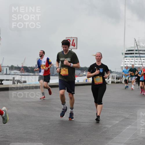 13.09.2026 - Kiel Lauf Andreas Tolksdorf http://msf.ph/oto/10457809 13.09.2026 11:59:04 Kiellinie 4, 184, 2026, 4730, 3 meine-sportfotos.de