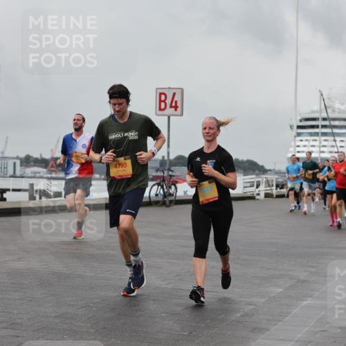 13.09.2026 - Kiel Lauf Andreas Tolksdorf http://msf.ph/oto/10457824 13.09.2026 11:59:05 Kiellinie 2026, 4730, 4, 3, 61 meine-sportfotos.de