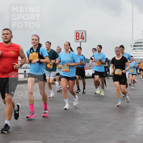 13.09.2026 - Kiel Lauf Andreas Tolksdorf http://msf.ph/oto/10457896 13.09.2026 11:59:11 Kiellinie 11367, 7395, 4, 5402, 3 meine-sportfotos.de