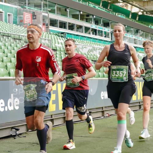 13.09.2026 - 21. swb-Marathon Bremen Michael Burmester http://msf.ph/oto/10457928 13.09.2026 12:54:06 Laufen im Stadion 102, 145, 161, 189, 201, 313, 376, 385, 461, 472, 481, 541, 560, 615, 616, 666, 675, 696, 740, 755, 816, 827, 982, 985, 987, 1053, 1056, 1076, 1207, 1297, 1419, 1433, 1445, 1468, 1528, 1542, 1551, 1631, 1658, 1664, 1704, 1707, 1814, 2055, 2280, 2350, 2362, 2390, 2401, 2422, 2454, 2474, 2499, 2623, 2701, 2733, 2801, 2820, 2824, 2858, 2870, 2882, 2913, 2922, 2962, 2971, 2997, 3012, 3054, 3134, 3206, 3236, 3241, 3356, 3357, 3362, 3413, 4605 meine-sportfotos.de