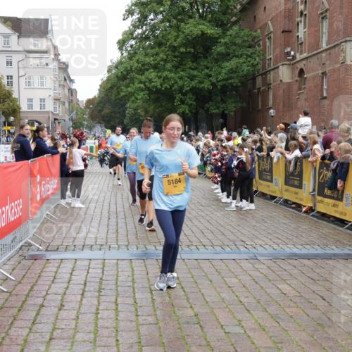 13.09.2026 - Kiel Lauf Yannick Fuchs http://msf.ph/oto/10458003 13.09.2026 09:50:25 Ziel 2811, 2816, 3561, 3698, 4229, 5184, 5254, 5535, 5596, 8023, 9109, 9549, 9793, 10302, 639, 951, 1033, 1366, 1796, 3042, 3602, 3914, 4856, 5535, 5619, 5791, 6359, 6706, 6707, 7142, 7864, 7937, 8042, 8584, 8585, 8589, 8790, 8890, 9122, 9683, 9780, 9793, 10074, 10105, 10108, 10178, 10487, 10491, 10548, 10653, 11565, 11814, 12047, 12462, 797, 1545, 3289, 3838, 4145, 4389, 5851, 6455, 7134, 7694, 8407, 8672, 9990, 10155, 10333, 2066, 3571, 4125, 6359, 6658 meine-sportfotos.de