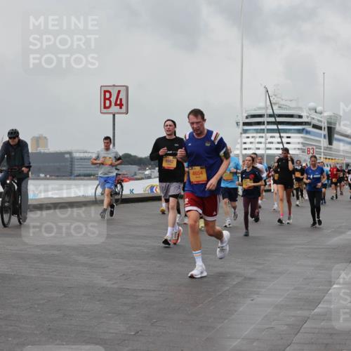 13.09.2026 - Kiel Lauf Andreas Tolksdorf http://msf.ph/oto/10458015 13.09.2026 11:59:17 Kiellinie 4 meine-sportfotos.de