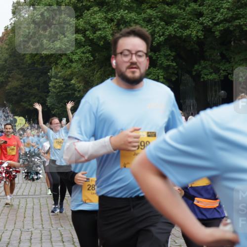 13.09.2026 - Kiel Lauf Yannick Fuchs http://msf.ph/oto/10458070 13.09.2026 09:50:31 Ziel 1545, 2811, 2816, 3289, 3561, 3698, 4229, 5184, 5596, 5851, 6592, 7585, 7662, 8407, 9109, 9549, 10302, 10865, 12319, 12705, 639, 951, 1033, 1366, 1796, 3042, 3602, 3914, 4856, 5184, 5254, 5535, 5619, 5791, 7142, 7864, 8023, 8042, 8584, 8585, 8589, 8790, 8890, 9122, 9549, 9683, 9780, 9793, 10074, 10108, 10178, 10487, 10491, 10548, 10653, 11565, 11814, 12462, 797, 3838, 4145, 4389, 6336, 6455, 6893, 7134, 7694, 8405, 8672, 9550, 9990, 10155, 10333, 11652, 3571, 6359, 6658 meine-sportfotos.de