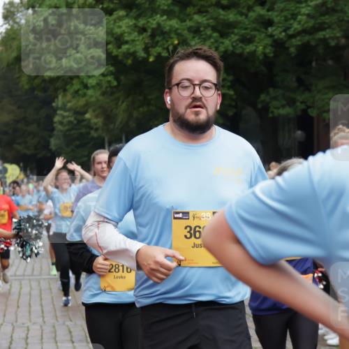 13.09.2026 - Kiel Lauf Yannick Fuchs http://msf.ph/oto/10458073 13.09.2026 09:50:31 Ziel 1545, 2811, 2816, 3289, 3561, 3698, 4229, 5184, 5596, 5851, 6592, 7585, 7662, 8407, 9109, 9549, 10302, 10865, 12319, 12705, 639, 951, 1033, 1366, 1796, 3042, 3602, 3914, 4856, 5184, 5254, 5535, 5619, 5791, 7142, 7864, 8023, 8042, 8584, 8585, 8589, 8790, 8890, 9122, 9549, 9683, 9780, 9793, 10074, 10108, 10178, 10487, 10491, 10548, 10653, 11565, 11814, 12462, 797, 3838, 4145, 4389, 6336, 6455, 6893, 7134, 7694, 8405, 8672, 9550, 9990, 10155, 10333, 11652, 3571, 6359, 6658 meine-sportfotos.de