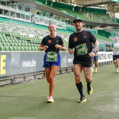 13.09.2026 - 21. swb-Marathon Bremen Michael Burmester http://msf.ph/oto/10458162 13.09.2026 12:54:13 Laufen im Stadion 102, 145, 161, 189, 201, 313, 376, 385, 461, 472, 481, 495, 541, 560, 615, 616, 666, 675, 696, 740, 755, 816, 827, 982, 985, 987, 1053, 1056, 1076, 1207, 1390, 1419, 1433, 1445, 1468, 1528, 1551, 1599, 1631, 1658, 1664, 1704, 1707, 1814, 2055, 2234, 2280, 2350, 2362, 2383, 2390, 2401, 2422, 2454, 2474, 2499, 2623, 2701, 2733, 2801, 2820, 2824, 2858, 2870, 2882, 2913, 2922, 2962, 2971, 2997, 3012, 3054, 3134, 3175, 3206, 3236, 3241, 3356, 3357, 3362, 3413 meine-sportfotos.de