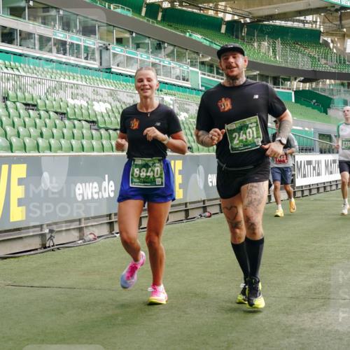 13.09.2026 - 21. swb-Marathon Bremen Michael Burmester http://msf.ph/oto/10458179 13.09.2026 12:54:13 Laufen im Stadion 102, 145, 161, 189, 201, 313, 376, 385, 461, 472, 481, 495, 541, 560, 615, 616, 666, 675, 696, 740, 755, 816, 827, 982, 985, 987, 1053, 1056, 1076, 1207, 1390, 1419, 1433, 1445, 1468, 1528, 1551, 1599, 1631, 1658, 1664, 1704, 1707, 1814, 2055, 2234, 2280, 2350, 2362, 2383, 2390, 2401, 2422, 2454, 2474, 2499, 2623, 2701, 2733, 2801, 2820, 2824, 2858, 2870, 2882, 2913, 2922, 2962, 2971, 2997, 3012, 3054, 3134, 3175, 3206, 3236, 3241, 3356, 3357, 3362, 3413 meine-sportfotos.de