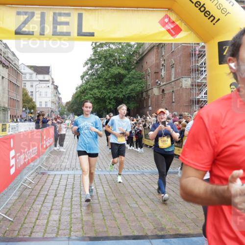 13.09.2026 - Kiel Lauf Yannick Fuchs http://msf.ph/oto/10458208 13.09.2026 09:50:39 Ziel 797, 1545, 3289, 3561, 3838, 4145, 4389, 5851, 6455, 6592, 7134, 7585, 7662, 7694, 8407, 8672, 9990, 10155, 10302, 10333, 10865, 12319, 12705, 1366, 2811, 2816, 3042, 3561, 3602, 3698, 4229, 5184, 5254, 5535, 5596, 5619, 7142, 7864, 8023, 8042, 8890, 9109, 9549, 9683, 9780, 9793, 10074, 10108, 10487, 10491, 10548, 10653, 11565, 11814, 468, 763, 764, 1373, 1949, 3723, 5235, 6138, 6336, 6647, 6829, 6893, 7449, 8405, 9550, 9551, 11141, 11652, 12103, 12834 meine-sportfotos.de