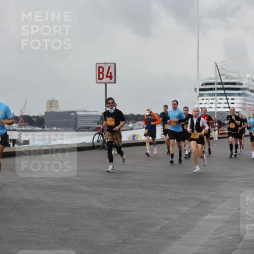 13.09.2026 - Kiel Lauf Andreas Tolksdorf http://msf.ph/oto/10458237 13.09.2026 11:59:25 Kiellinie 4, 8715, 11000, 3 meine-sportfotos.de