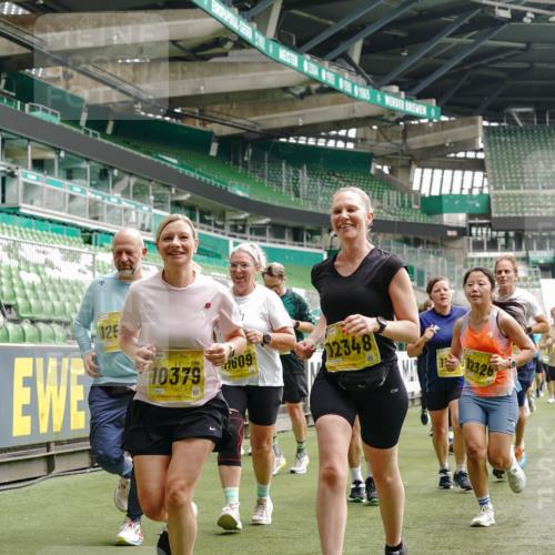 13.09.2026 - 21. swb-Marathon Bremen Michael Burmester http://msf.ph/oto/10458240 13.09.2026 10:33:44 Laufen im Stadion 10018, 10067, 10078, 10166, 10177, 10184, 10203, 10211, 10226, 10236, 10240, 10243, 10249, 10254, 10256, 10297, 10300, 10322, 10355, 10356, 10365, 10372, 10374, 10379, 10383, 10394, 10408, 10410, 10415, 10423, 10428, 10460, 10486, 10494, 10530, 10550, 10565, 10578, 10604, 10668, 10669, 10670, 10673, 10675, 10687, 10691, 10699, 10700, 10707, 10721, 10728, 10745, 10749, 10750, 10771, 10772, 10787, 10788, 10794, 10809, 10828, 10857, 10914, 11126, 11343 meine-sportfotos.de