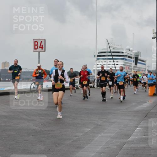 13.09.2026 - Kiel Lauf Andreas Tolksdorf http://msf.ph/oto/10458292 13.09.2026 11:59:27 Kiellinie 3, 3 meine-sportfotos.de