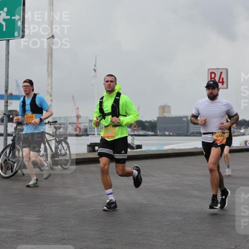 13.09.2026 - Kiel Lauf Andreas Tolksdorf http://msf.ph/oto/10458391 13.09.2026 11:59:40 Kiellinie 4, 6364, 3251, 9442 meine-sportfotos.de