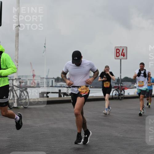 13.09.2026 - Kiel Lauf Andreas Tolksdorf http://msf.ph/oto/10458413 13.09.2026 11:59:41 Kiellinie 5364, 3251, 1, 39, 9442, 7705, 4 meine-sportfotos.de