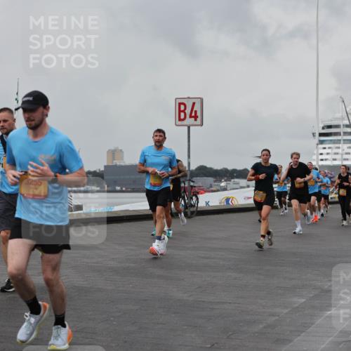 13.09.2026 - Kiel Lauf Andreas Tolksdorf http://msf.ph/oto/10458570 13.09.2026 11:59:46 Kiellinie 3255, 4, 3 meine-sportfotos.de