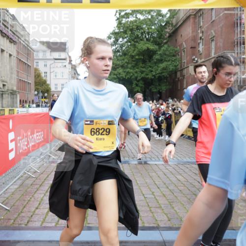 13.09.2026 - Kiel Lauf Yannick Fuchs http://msf.ph/oto/10458615 13.09.2026 09:50:59 Ziel 249, 468, 763, 764, 1373, 1776, 1949, 2056, 3723, 5235, 6115, 6118, 6138, 6336, 6647, 6794, 6829, 6893, 7449, 7528, 9551, 11047, 11141, 12103, 12727, 12834, 797, 1545, 2811, 2816, 3289, 3561, 3698, 3838, 4145, 4229, 4389, 5596, 5851, 6455, 6592, 7134, 7585, 7662, 7694, 8405, 8407, 8672, 9109, 9550, 9990, 10155, 10302, 10333, 10865, 11652, 12319, 12705, 232, 940, 956, 2466, 2777, 4217, 5445, 6009, 6923, 10626, 4229, 5184, 5254, 8023 meine-sportfotos.de