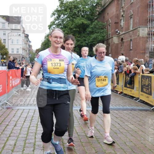 13.09.2026 - Kiel Lauf Yannick Fuchs http://msf.ph/oto/10458655 13.09.2026 09:51:00 Ziel 249, 468, 763, 764, 1373, 1776, 1949, 2056, 3723, 5235, 6115, 6118, 6138, 6336, 6647, 6794, 6829, 6893, 7449, 7528, 9551, 11047, 11141, 12103, 12727, 12834, 797, 1545, 2811, 2816, 3289, 3561, 3698, 3838, 4145, 4229, 4389, 5851, 6455, 6592, 6893, 7134, 7585, 7662, 7694, 8405, 8407, 8672, 9109, 9550, 9990, 10155, 10302, 10333, 10865, 11652, 12319, 12705, 232, 940, 956, 2466, 2777, 4217, 5445, 6009, 6923, 10626, 2811, 2816, 4229, 5184, 5254, 8023 meine-sportfotos.de