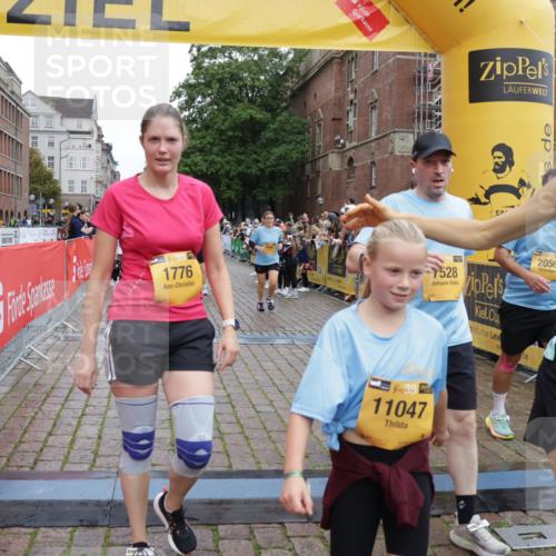 13.09.2026 - Kiel Lauf Yannick Fuchs http://msf.ph/oto/10458878 13.09.2026 09:51:08 Ziel 232, 249, 764, 1776, 2056, 2777, 3723, 4217, 5445, 6009, 6115, 6118, 6794, 6923, 7528, 10626, 11047, 12103, 12727, 12834, 468, 763, 797, 1373, 1949, 3838, 4145, 4389, 5235, 5851, 6138, 6336, 6455, 6592, 6647, 6829, 6893, 7134, 7449, 7585, 7662, 7694, 8405, 8407, 8672, 9550, 9551, 9990, 10155, 10333, 10865, 11141, 11652, 940, 956, 2466, 2483, 3089, 4615, 5731, 5913, 6363, 8150, 11143, 11552, 11852, 11997, 1545, 2811, 2816, 3289, 3561 meine-sportfotos.de