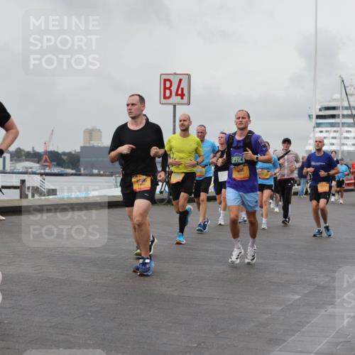 13.09.2026 - Kiel Lauf Andreas Tolksdorf http://msf.ph/oto/10459212 13.09.2026 12:00:17 Kiellinie 36, 25, 1, 4 meine-sportfotos.de