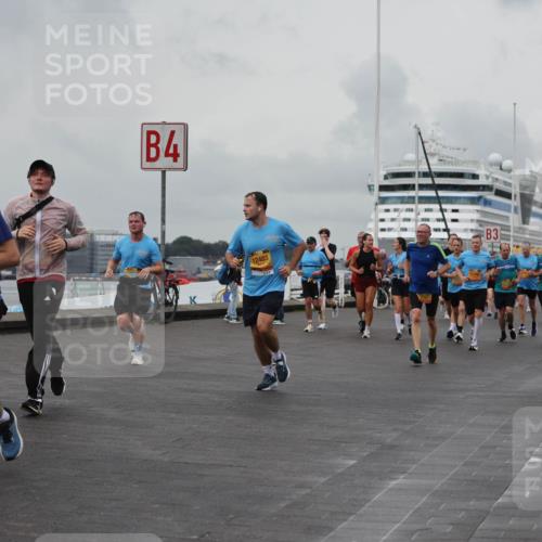 13.09.2026 - Kiel Lauf Andreas Tolksdorf http://msf.ph/oto/10459396 13.09.2026 12:00:21 Kiellinie 10219, 4, 12483, 3 meine-sportfotos.de