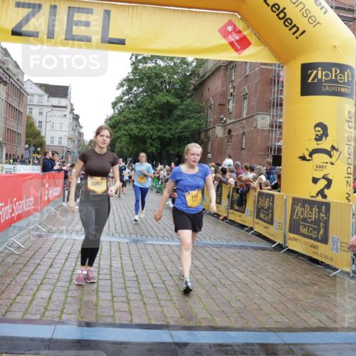 13.09.2026 - Kiel Lauf Yannick Fuchs http://msf.ph/oto/10459607 13.09.2026 09:51:39 Ziel 714, 840, 1967, 1999, 2002, 3674, 4822, 4907, 5595, 6057, 6188, 6648, 7622, 8097, 9829, 9833, 11173, 11233, 11494, 12107, 232, 940, 956, 2466, 2483, 2777, 3089, 4217, 4615, 5445, 5731, 5913, 6009, 6363, 6923, 8150, 10626, 11143, 11233, 11494, 11552, 11852, 11997, 803, 1100, 1309, 4230, 7007, 7302, 10048, 11445, 11832, 11834, 12630, 249, 468, 764, 1776, 2056, 3723, 5445, 6115, 6118, 6794, 6923, 7528 meine-sportfotos.de