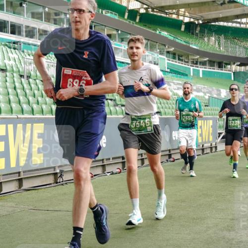 13.09.2026 - 21. swb-Marathon Bremen Michael Burmester http://msf.ph/oto/10459734 13.09.2026 12:54:43 Laufen im Stadion 145, 161, 189, 201, 205, 313, 376, 385, 388, 461, 472, 481, 495, 541, 560, 615, 616, 666, 675, 696, 740, 816, 827, 982, 1053, 1076, 1197, 1207, 1390, 1419, 1433, 1445, 1468, 1551, 1599, 1631, 1658, 1664, 1707, 1814, 2055, 2125, 2234, 2251, 2280, 2319, 2362, 2383, 2390, 2401, 2422, 2454, 2474, 2499, 2623, 2701, 2733, 2801, 2824, 2870, 2882, 2913, 2922, 2962, 2971, 2997, 3012, 3054, 3134, 3175, 3206, 3241, 3246, 3346, 3356, 3357, 3413, 3706, 3716, 3836, 4137, 6106 meine-sportfotos.de