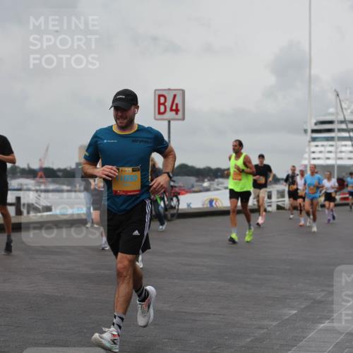 13.09.2026 - Kiel Lauf Andreas Tolksdorf http://msf.ph/oto/10459738 13.09.2026 12:00:40 Kiellinie 4, 382, 1692 meine-sportfotos.de