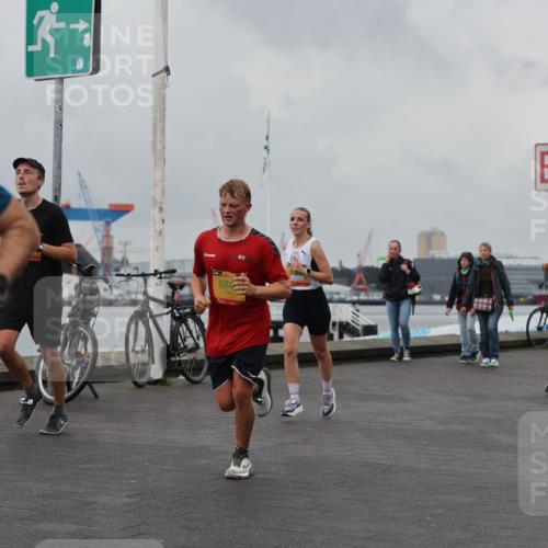 13.09.2026 - Kiel Lauf Andreas Tolksdorf http://msf.ph/oto/10459773 13.09.2026 12:00:42 Kiellinie 692, 574, 4, 10416 meine-sportfotos.de