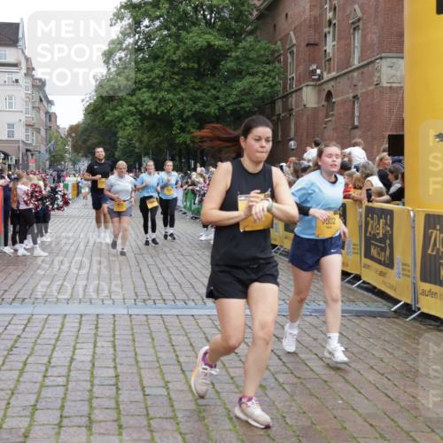 13.09.2026 - Kiel Lauf Yannick Fuchs http://msf.ph/oto/10459821 13.09.2026 09:51:51 Ziel 803, 1100, 1309, 1967, 1999, 2002, 4230, 6188, 7007, 7302, 9829, 9833, 10048, 11173, 11834, 12630, 714, 840, 940, 956, 2483, 3089, 3674, 4615, 4822, 4907, 5595, 5731, 5913, 6057, 6363, 6648, 7622, 8097, 8150, 11143, 11173, 11233, 11494, 11552, 11852, 11997, 12107, 896, 1899, 4132, 4166, 4883, 6471, 6625, 8729, 9616, 11300, 11444, 11445, 11580, 11832, 12068, 940, 956, 2466, 4217, 6009 meine-sportfotos.de