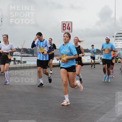 13.09.2026 - Kiel Lauf Andreas Tolksdorf http://msf.ph/oto/10459838 13.09.2026 12:00:49 Kiellinie 2060, 4, 7660 meine-sportfotos.de