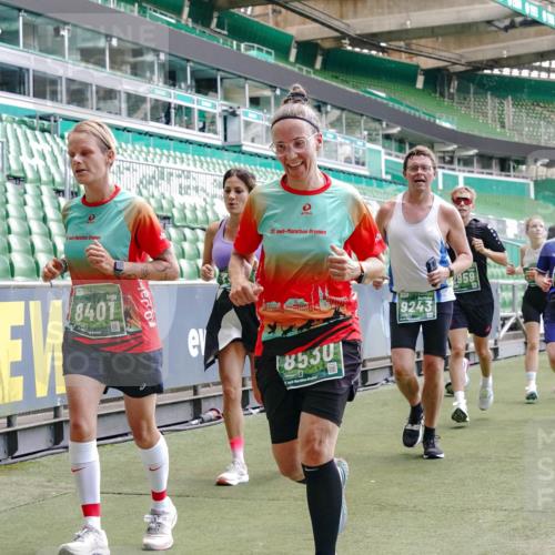 13.09.2026 - 21. swb-Marathon Bremen Michael Burmester http://msf.ph/oto/10459979 13.09.2026 13:12:03 Laufen im Stadion 118, 265, 373, 514, 581, 703, 843, 984, 1113, 1226, 1286, 1334, 1435, 1738, 1849, 1851, 1936, 1952, 2005, 2248, 2264, 2281, 2299, 2330, 2333, 2336, 2353, 2375, 2377, 2398, 2426, 2432, 2443, 2505, 2531, 2589, 2659, 2669, 2673, 2684, 2765, 2784, 2804, 2815, 2822, 2836, 2850, 2860, 2895, 2907, 2963, 2966, 2975, 2976, 3026, 3027, 3079, 3082, 3143, 3155, 3159, 3174, 3207, 3308, 3328, 3349, 3352, 3409, 3434, 3470, 3549, 551 meine-sportfotos.de