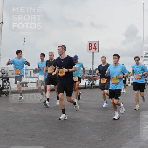 13.09.2026 - Kiel Lauf Andreas Tolksdorf http://msf.ph/oto/10460008 13.09.2026 12:00:55 Kiellinie 11681, 412, 4, 553, 2238, 3 meine-sportfotos.de