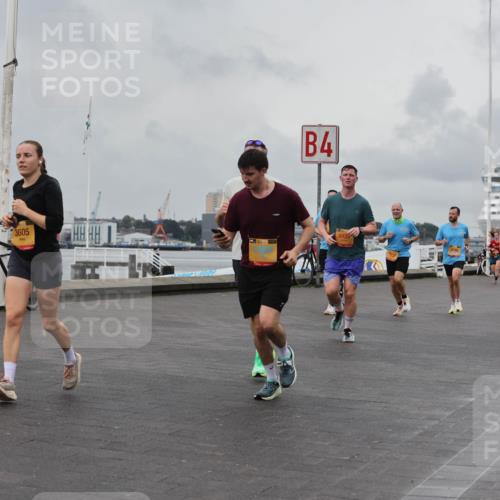 13.09.2026 - Kiel Lauf Andreas Tolksdorf http://msf.ph/oto/10460316 13.09.2026 12:01:12 Kiellinie 3605, 4, 8433, 4134 meine-sportfotos.de