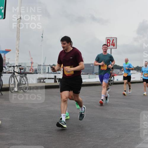 13.09.2026 - Kiel Lauf Andreas Tolksdorf http://msf.ph/oto/10460327 13.09.2026 12:01:13 Kiellinie 35, 3605, 8433, 4, 41341 meine-sportfotos.de
