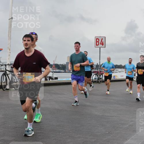 13.09.2026 - Kiel Lauf Andreas Tolksdorf http://msf.ph/oto/10460348 13.09.2026 12:01:13 Kiellinie 1, 39, 4, 9735, 4134, 3 meine-sportfotos.de