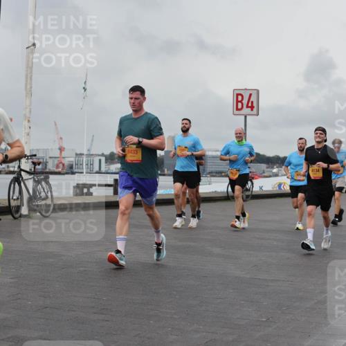 13.09.2026 - Kiel Lauf Andreas Tolksdorf http://msf.ph/oto/10460358 13.09.2026 12:01:14 Kiellinie 8433, 4, 973, 4134, 3 meine-sportfotos.de