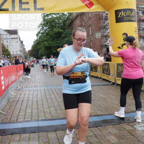 13.09.2026 - Kiel Lauf Yannick Fuchs http://msf.ph/oto/10460408 13.09.2026 09:52:30 Ziel 180, 918, 919, 2157, 2924, 5032, 5736, 6432, 6679, 7719, 7742, 7867, 8992, 9892, 10259, 10746, 12282, 180, 896, 1100, 1899, 3476, 3832, 4132, 4166, 4666, 4883, 6471, 6625, 6867, 7347, 7494, 7719, 8729, 9616, 10371, 10620, 11130, 11300, 11444, 11445, 11580, 11832, 12068, 12630, 291, 1092, 1395, 4412, 4671, 6601, 7394, 8068, 8851, 9345, 9565, 10280, 10798, 12258, 803, 1100, 4230, 7007, 10048, 11832, 11834, 12630 meine-sportfotos.de