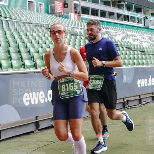 13.09.2026 - 21. swb-Marathon Bremen Michael Burmester http://msf.ph/oto/10460417 13.09.2026 13:12:09 Laufen im Stadion 118, 183, 265, 373, 514, 581, 703, 843, 933, 984, 1113, 1226, 1286, 1334, 1435, 1849, 1851, 1936, 1952, 2005, 2248, 2264, 2281, 2299, 2330, 2336, 2353, 2375, 2377, 2398, 2426, 2443, 2478, 2505, 2531, 2589, 2659, 2669, 2673, 2684, 2765, 2784, 2804, 2815, 2822, 2836, 2850, 2860, 2895, 2907, 2963, 2966, 2975, 2976, 3026, 3027, 3079, 3082, 3143, 3155, 3159, 3174, 3207, 3293, 3308, 3328, 3349, 3352, 3409, 3434, 3549, 551 meine-sportfotos.de