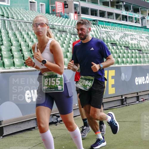 13.09.2026 - 21. swb-Marathon Bremen Michael Burmester http://msf.ph/oto/10460434 13.09.2026 13:12:09 Laufen im Stadion 118, 183, 265, 373, 514, 581, 703, 843, 933, 984, 1113, 1226, 1286, 1334, 1435, 1849, 1851, 1936, 1952, 2005, 2248, 2264, 2281, 2299, 2330, 2336, 2353, 2375, 2377, 2398, 2426, 2443, 2478, 2505, 2531, 2589, 2659, 2669, 2673, 2684, 2765, 2784, 2804, 2815, 2822, 2836, 2850, 2860, 2895, 2907, 2963, 2966, 2975, 2976, 3026, 3027, 3079, 3082, 3143, 3155, 3159, 3174, 3207, 3293, 3308, 3328, 3349, 3352, 3409, 3434, 3549, 551 meine-sportfotos.de