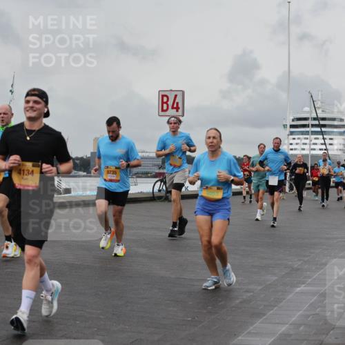 13.09.2026 - Kiel Lauf Andreas Tolksdorf http://msf.ph/oto/10460441 13.09.2026 12:01:16 Kiellinie 1681, 8043, 4134, 4, 9735, 9053 meine-sportfotos.de