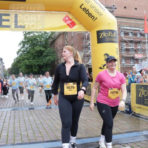 13.09.2026 - Kiel Lauf Yannick Fuchs http://msf.ph/oto/10460456 13.09.2026 09:52:33 Ziel 918, 919, 2157, 2924, 5736, 6432, 6601, 6679, 7742, 7867, 9892, 10259, 10746, 12282, 180, 896, 1899, 2924, 3476, 3832, 4132, 4166, 4666, 4883, 5032, 6471, 6625, 6867, 7347, 7494, 7719, 8729, 8992, 9616, 10371, 10620, 11130, 11300, 11444, 11445, 11580, 11832, 12068, 291, 1092, 1395, 4412, 4671, 6241, 6613, 6845, 7394, 8068, 8851, 9345, 9565, 10280, 10798, 12258, 803, 896, 1100, 1899, 4230, 7007, 10048, 11445, 11832, 11834, 12630 meine-sportfotos.de