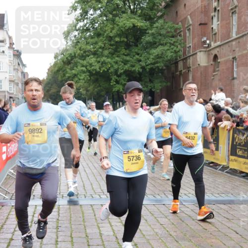 13.09.2026 - Kiel Lauf Yannick Fuchs http://msf.ph/oto/10460474 13.09.2026 09:52:34 Ziel 918, 919, 2157, 4412, 5736, 6432, 6601, 6679, 7742, 7867, 9892, 10259, 10746, 12282, 180, 896, 1899, 2924, 3476, 3832, 4132, 4166, 4666, 4883, 5032, 6471, 6625, 6867, 7347, 7494, 7719, 8729, 8992, 9616, 10371, 10620, 10746, 11130, 11300, 11444, 11445, 11580, 12068, 291, 1092, 1395, 4671, 6241, 6613, 6845, 7394, 8068, 8851, 9345, 9565, 10280, 10798, 12258, 896, 1100, 1899, 4230, 10048, 11300, 11444, 11445, 11832, 12630 meine-sportfotos.de