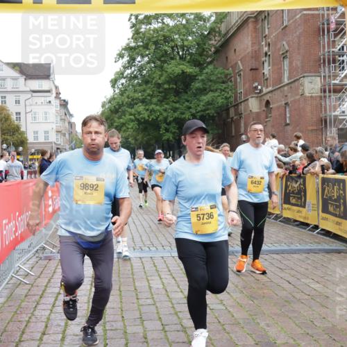 13.09.2026 - Kiel Lauf Yannick Fuchs http://msf.ph/oto/10460487 13.09.2026 09:52:35 Ziel 918, 919, 2157, 4412, 5736, 6432, 6601, 6679, 7742, 7867, 9345, 9892, 10259, 12282, 180, 896, 1899, 2157, 2924, 3476, 3832, 4132, 4166, 4666, 4883, 5032, 6471, 6625, 6867, 7347, 7494, 7719, 8729, 8992, 9616, 10371, 10620, 10746, 11130, 11300, 11444, 11580, 12068, 291, 1092, 1395, 4671, 6241, 6613, 6845, 7394, 8068, 8851, 9565, 10280, 10798, 12258, 896, 1100, 1899, 8729, 10048, 11300, 11444, 11445, 11832, 12630 meine-sportfotos.de