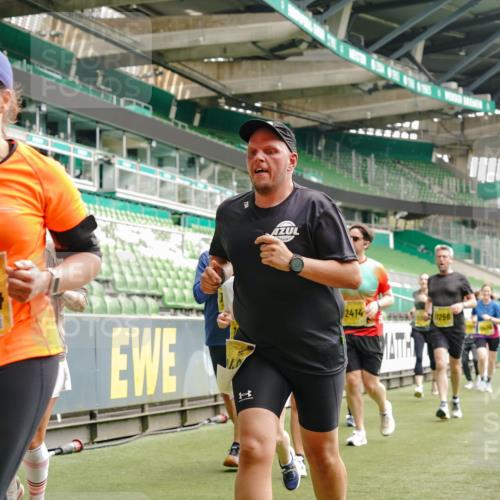 13.09.2026 - 21. swb-Marathon Bremen Michael Burmester http://msf.ph/oto/10460541 13.09.2026 10:34:16 Laufen im Stadion 10018, 10067, 10078, 10147, 10157, 10166, 10177, 10184, 10185, 10211, 10236, 10240, 10254, 10297, 10300, 10355, 10356, 10367, 10368, 10369, 10374, 10379, 10383, 10394, 10408, 10415, 10423, 10428, 10460, 10485, 10494, 10530, 10559, 10578, 10604, 10639, 10668, 10669, 10673, 10677, 10687, 10691, 10699, 10700, 10728, 10745, 10749, 10750, 10772, 10787, 10788, 10794, 10809, 10828, 10857, 10914, 10928, 11126, 11162, 11343, 11803, 11965, 10146, 10222 meine-sportfotos.de